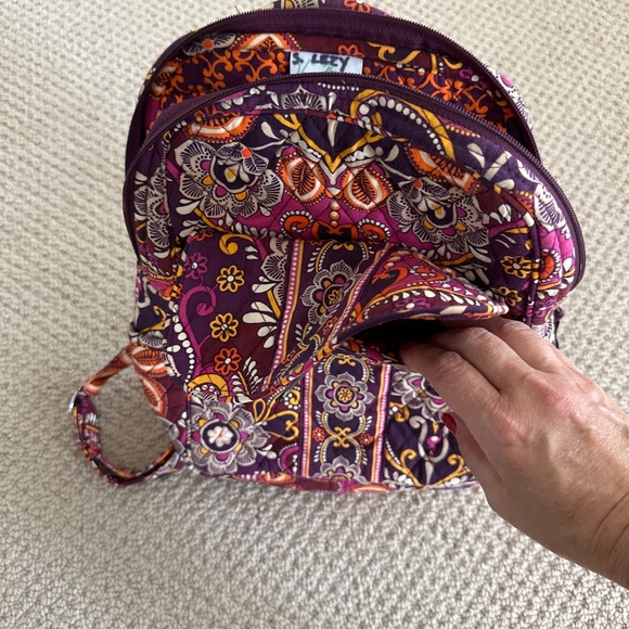 Vera Bradley small purse/backpack - Picture 2 of 2